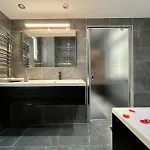 Johngold Wellness Апартаменты *