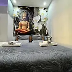 Апартаменты Johngold Wellness *