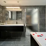Johngold Wellness Апартаменты