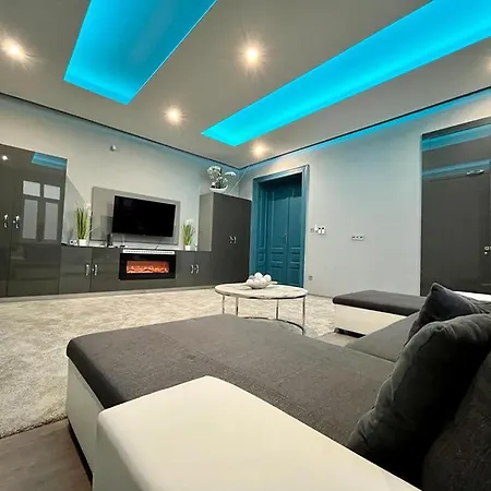 Johngold Wellness Apartment
