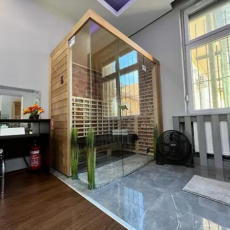 Johngold Wellness Apartment Debrecen
